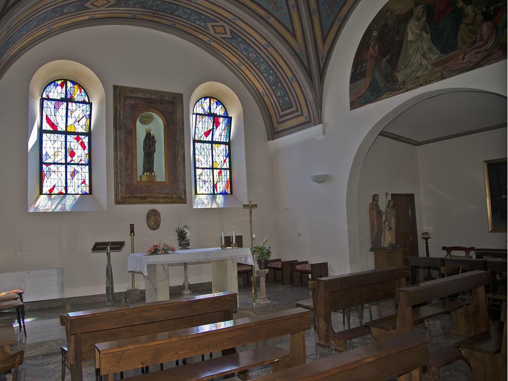Pensione Piemonte Лорето Екстериор снимка